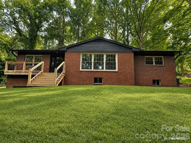 340 School Road, Asheville, NC, 28806