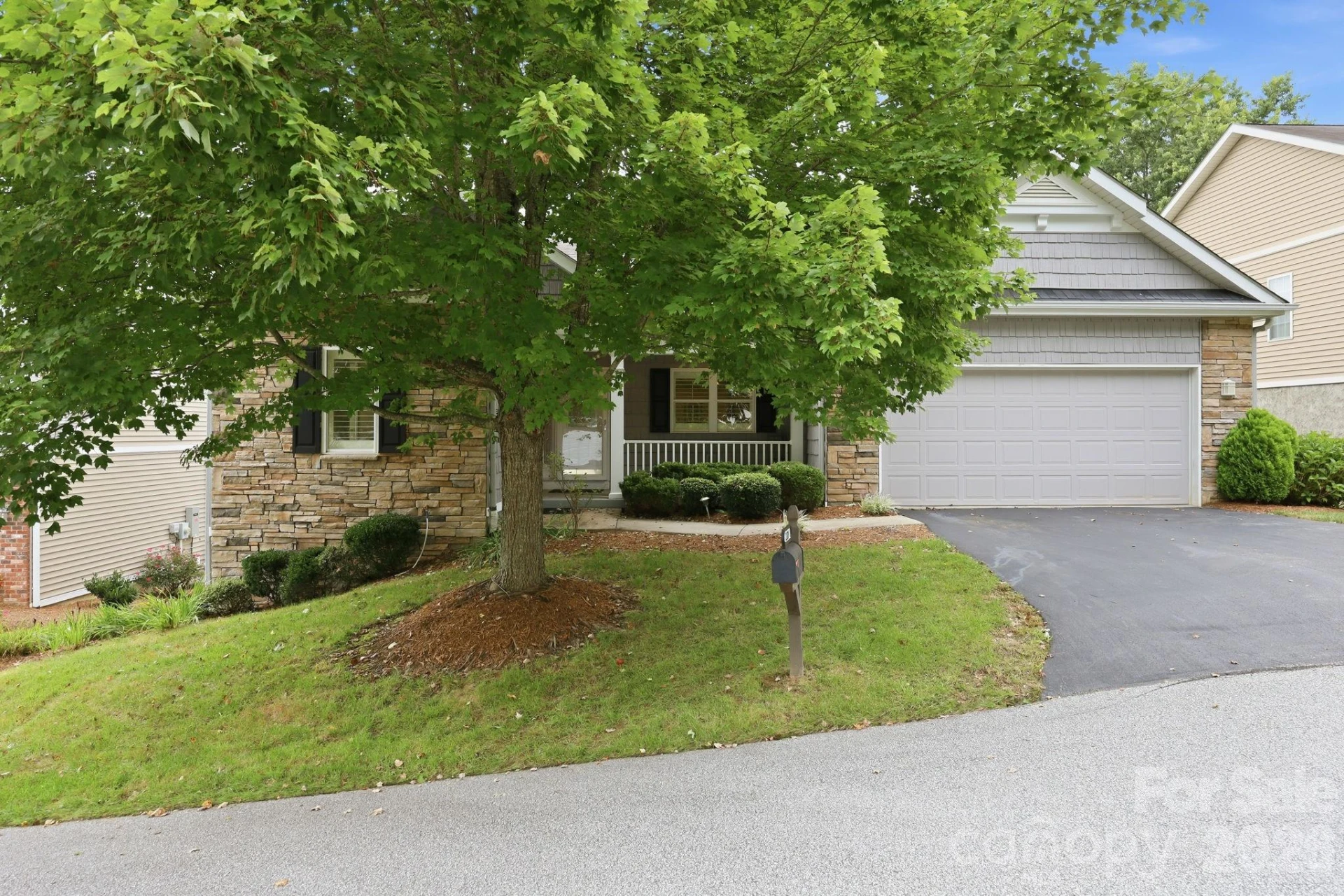 231 Shaws Creek Farm Road - Photo 8
