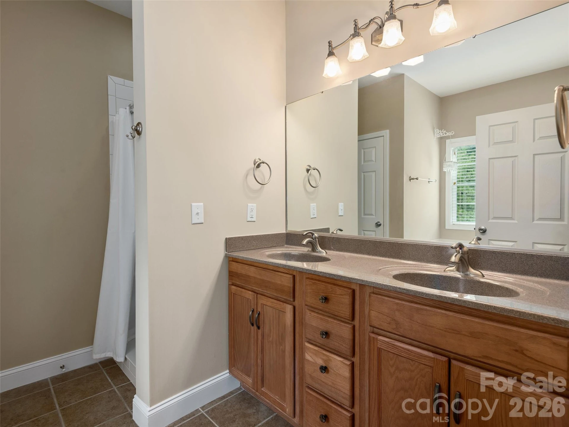 4 Lancaster Lane - Photo 13