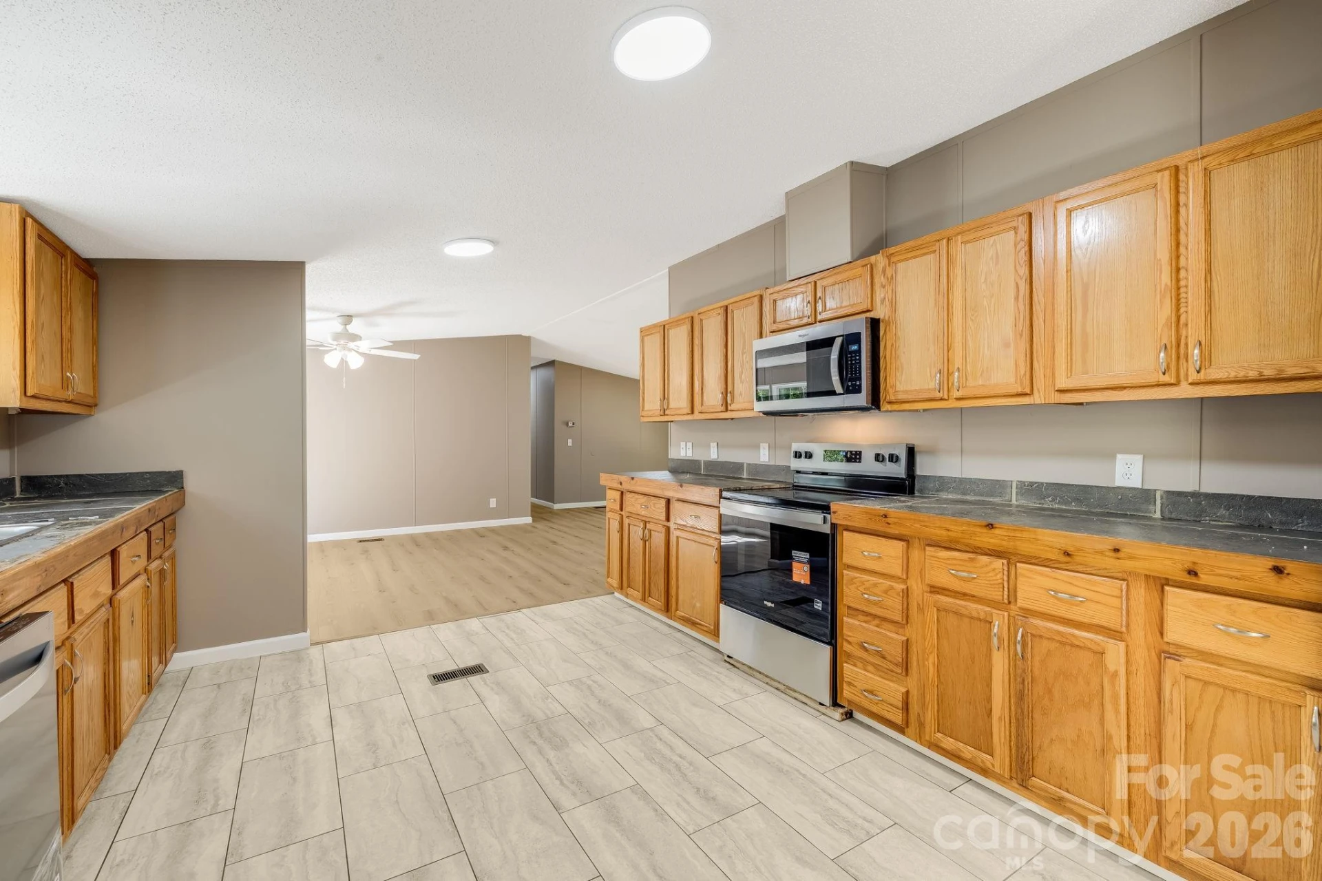 81 Spring Mountain Road - Photo 11