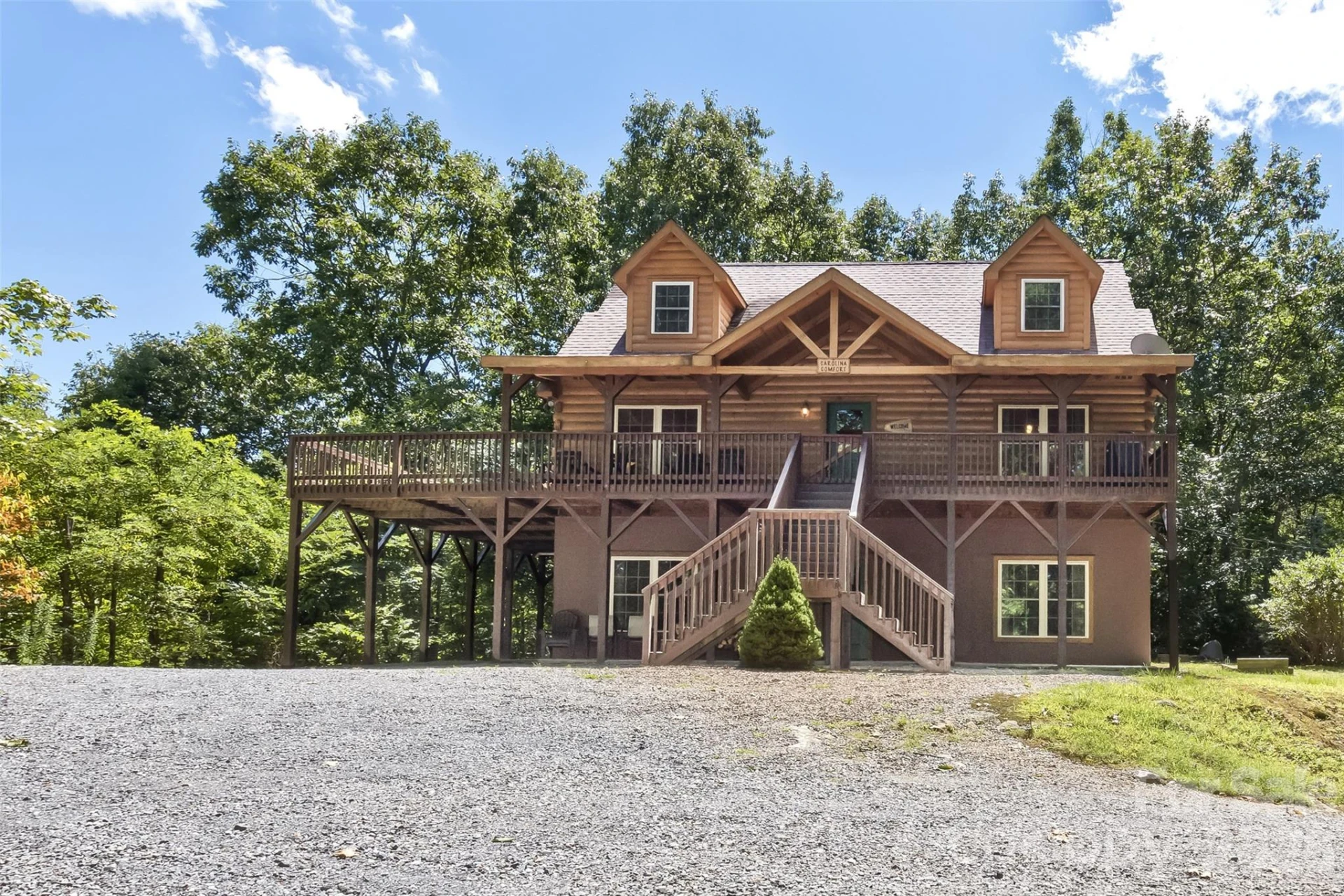 153 Tall Oaks Drive