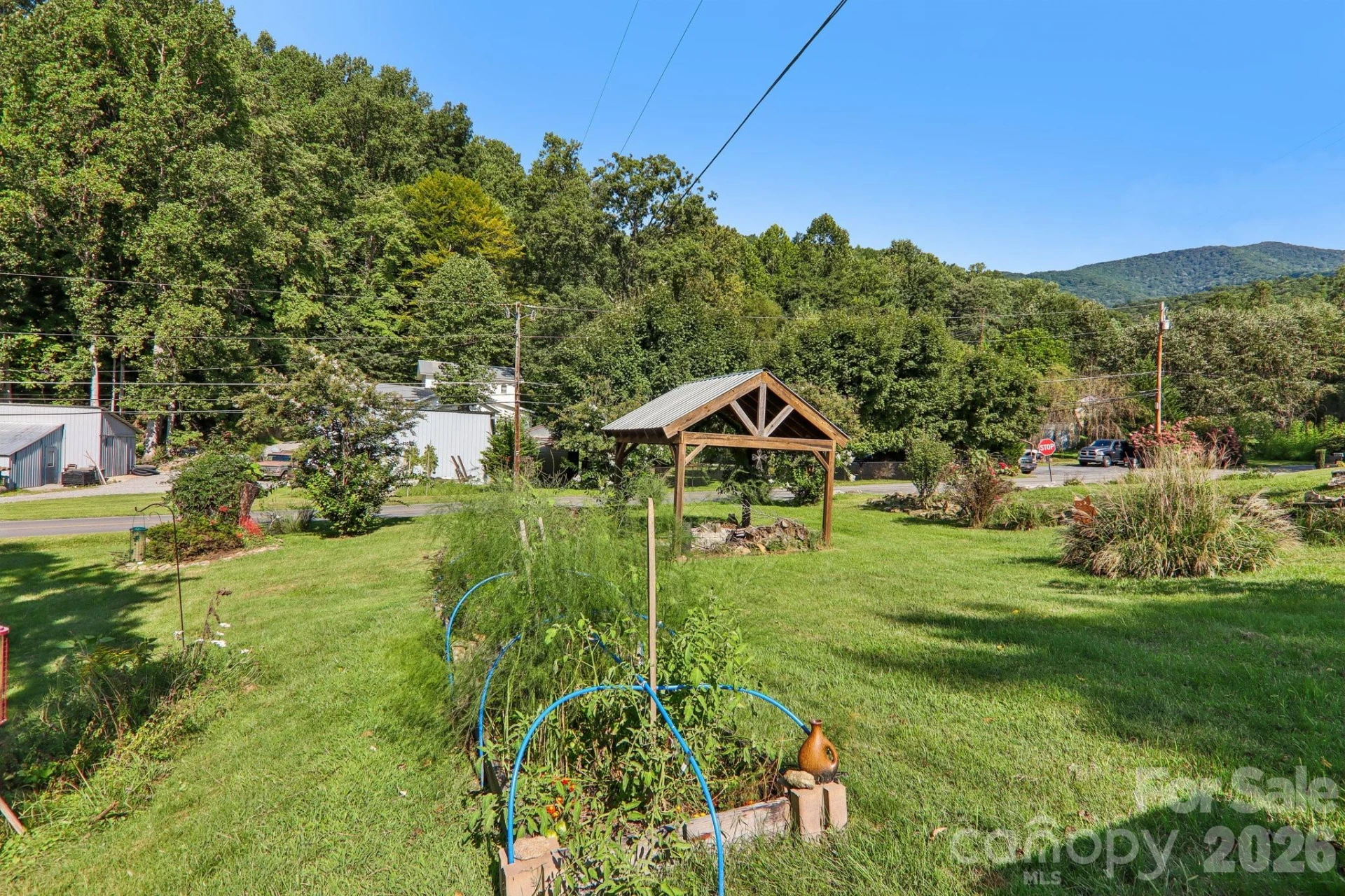550 Lickstone Road - Photo 36