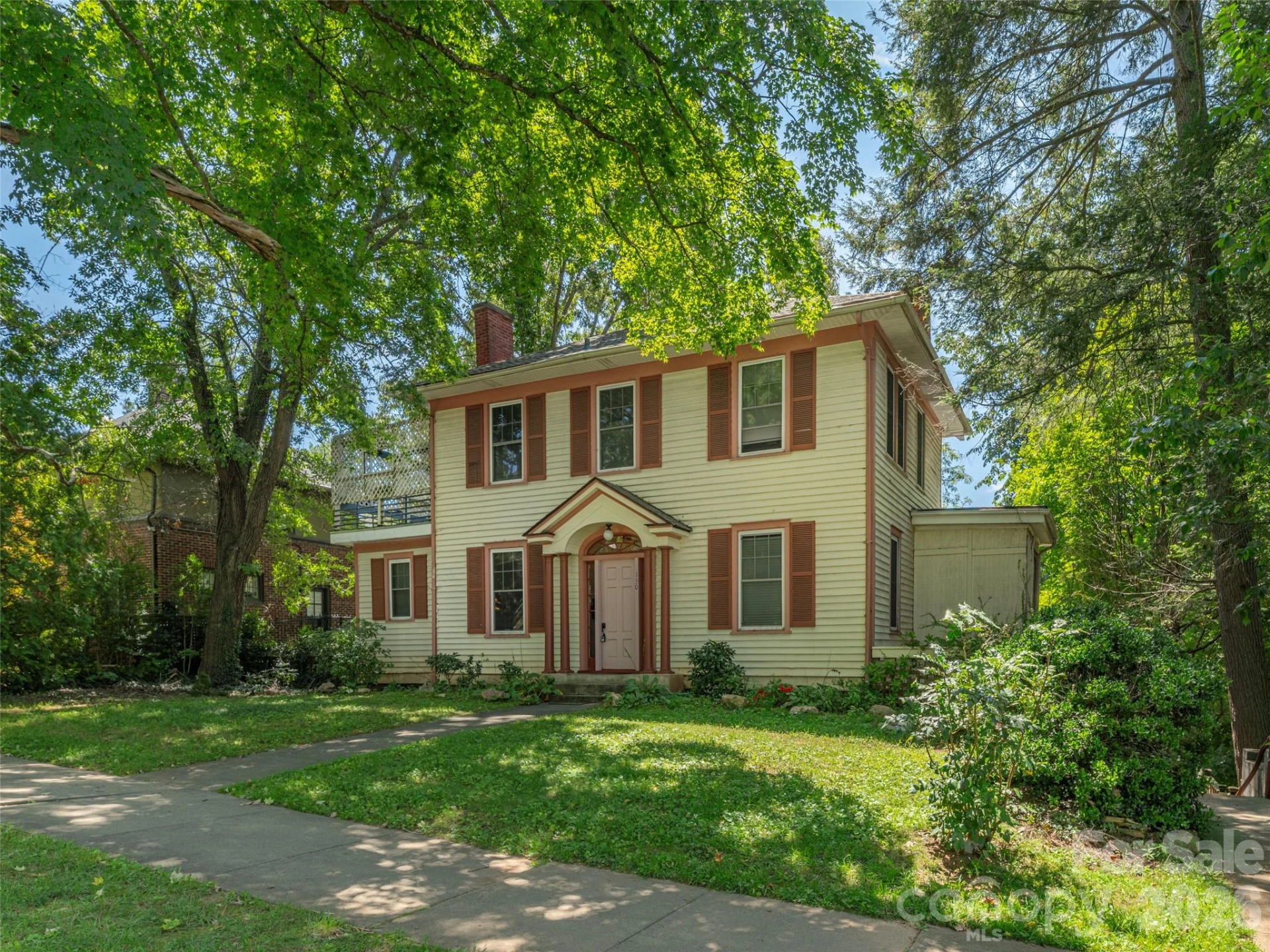 130 Edwin Place - Photo 3
