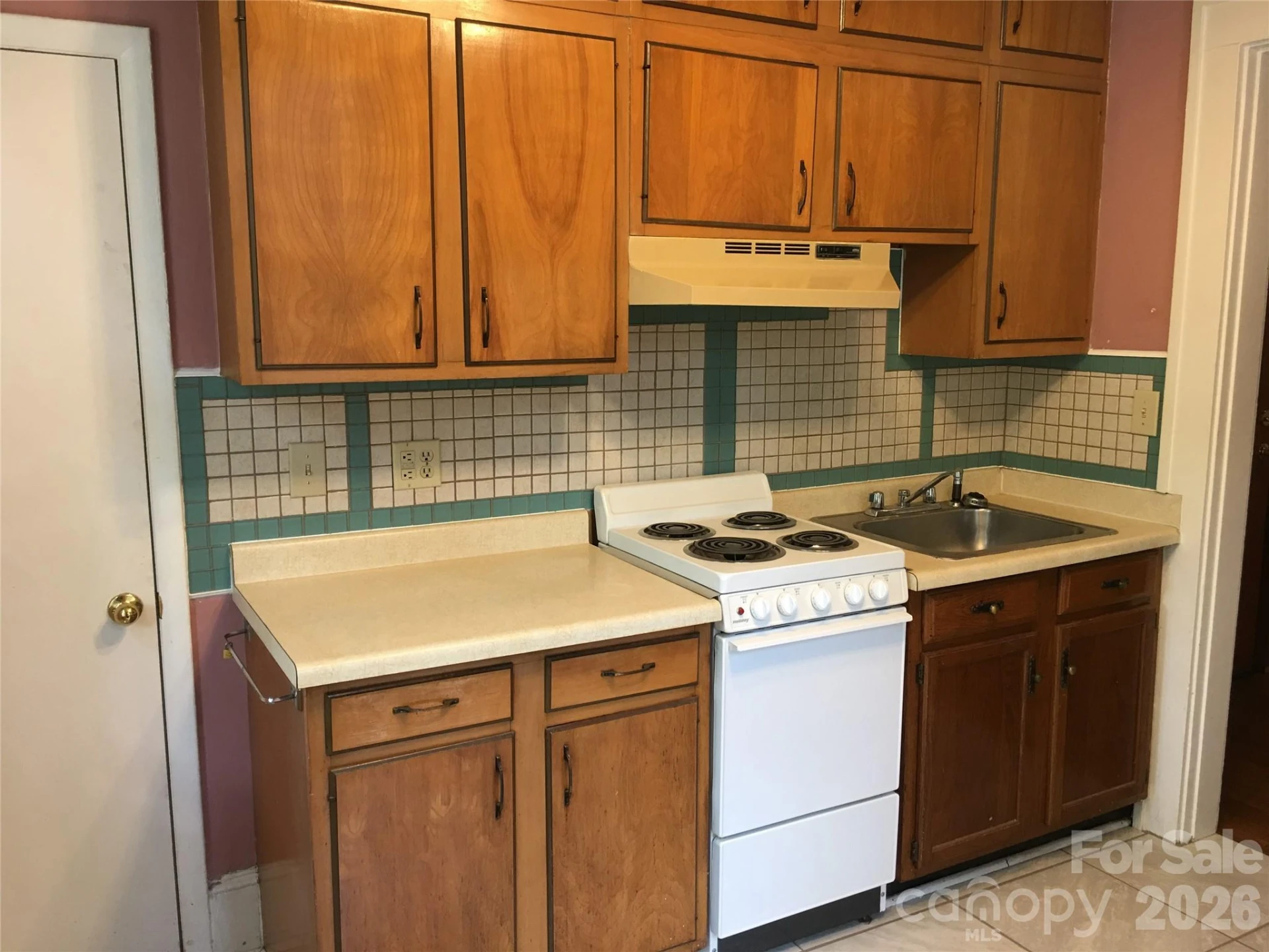 130 Edwin Place - Photo 8