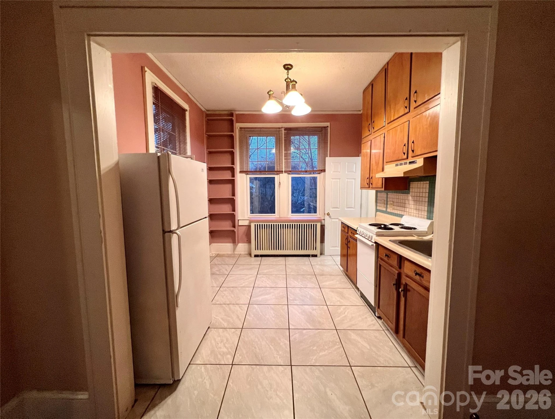 130 Edwin Place - Photo 9