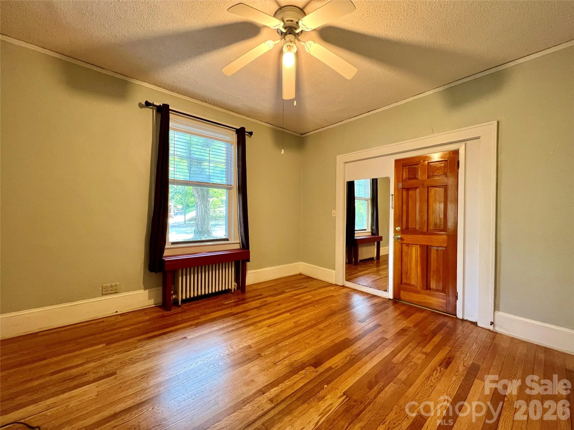 130 Edwin Place - Photo 14