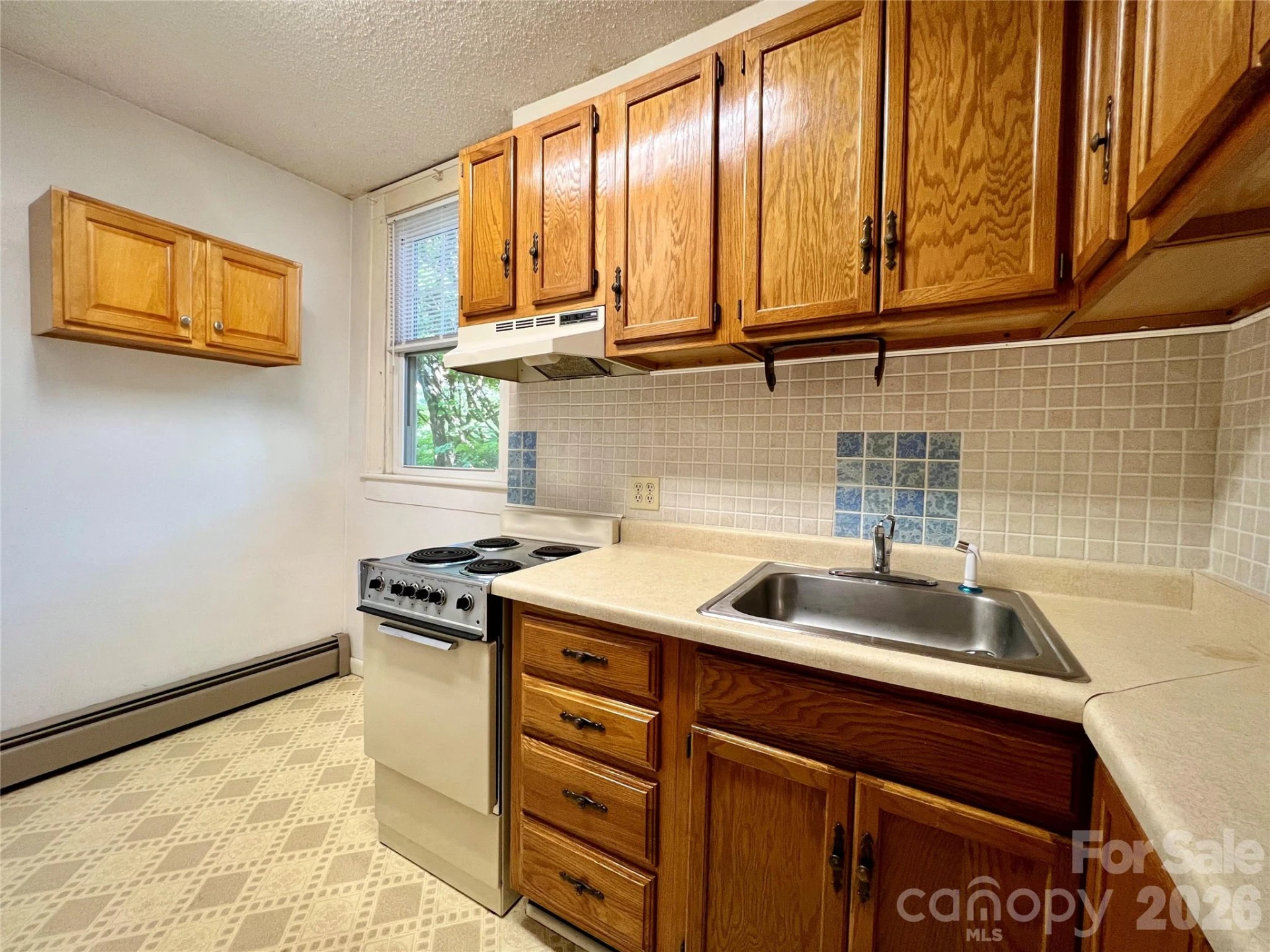 130 Edwin Place - Photo 15