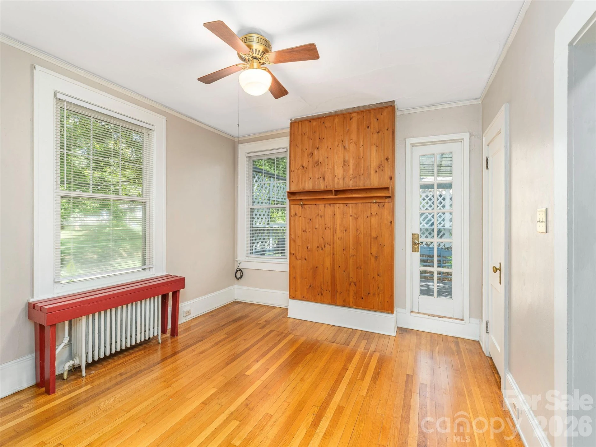 130 Edwin Place - Photo 28