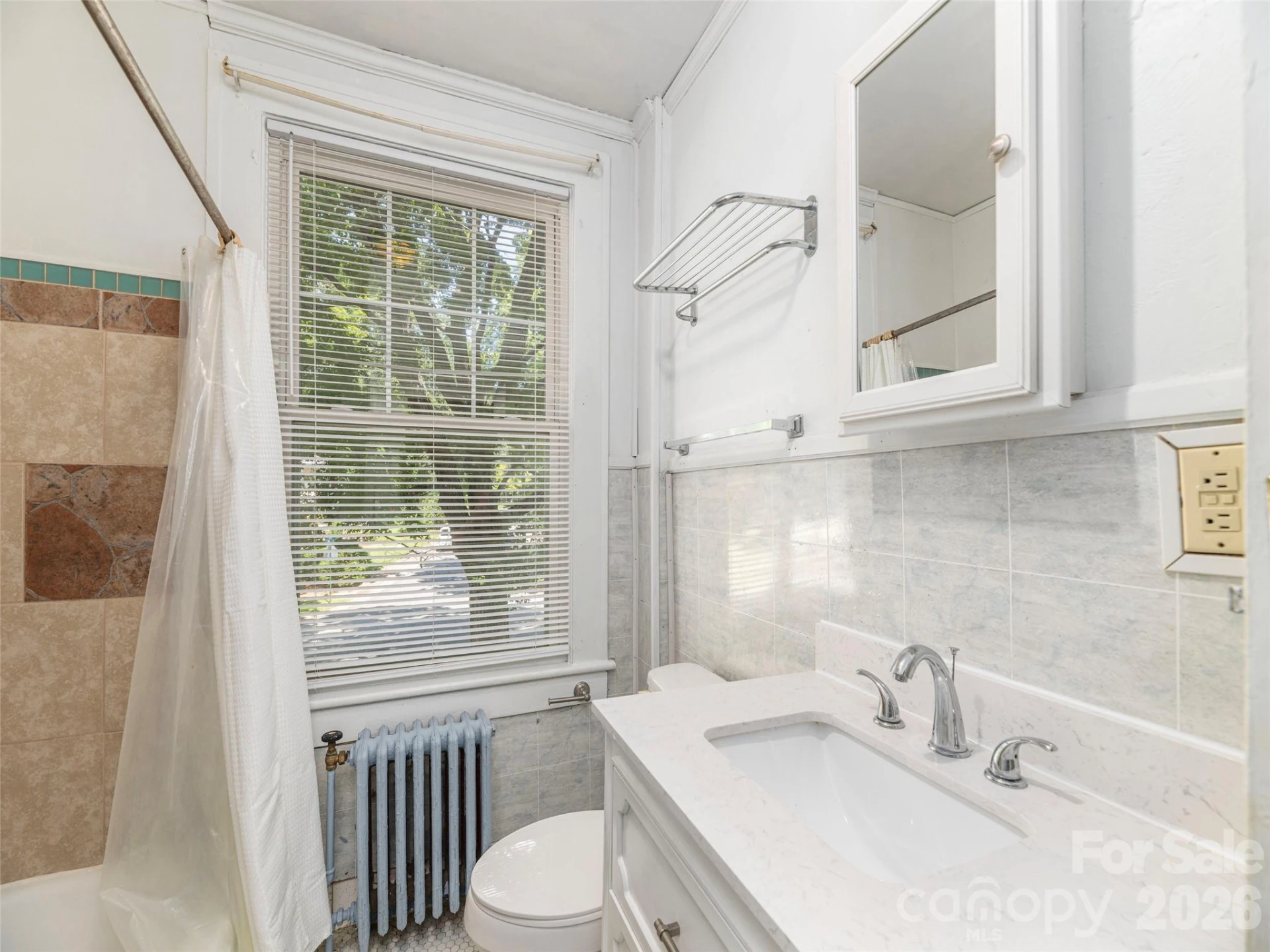130 Edwin Place - Photo 32