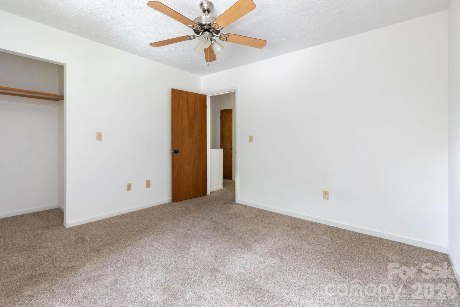 404 Buck Cove Terrace - Photo 10