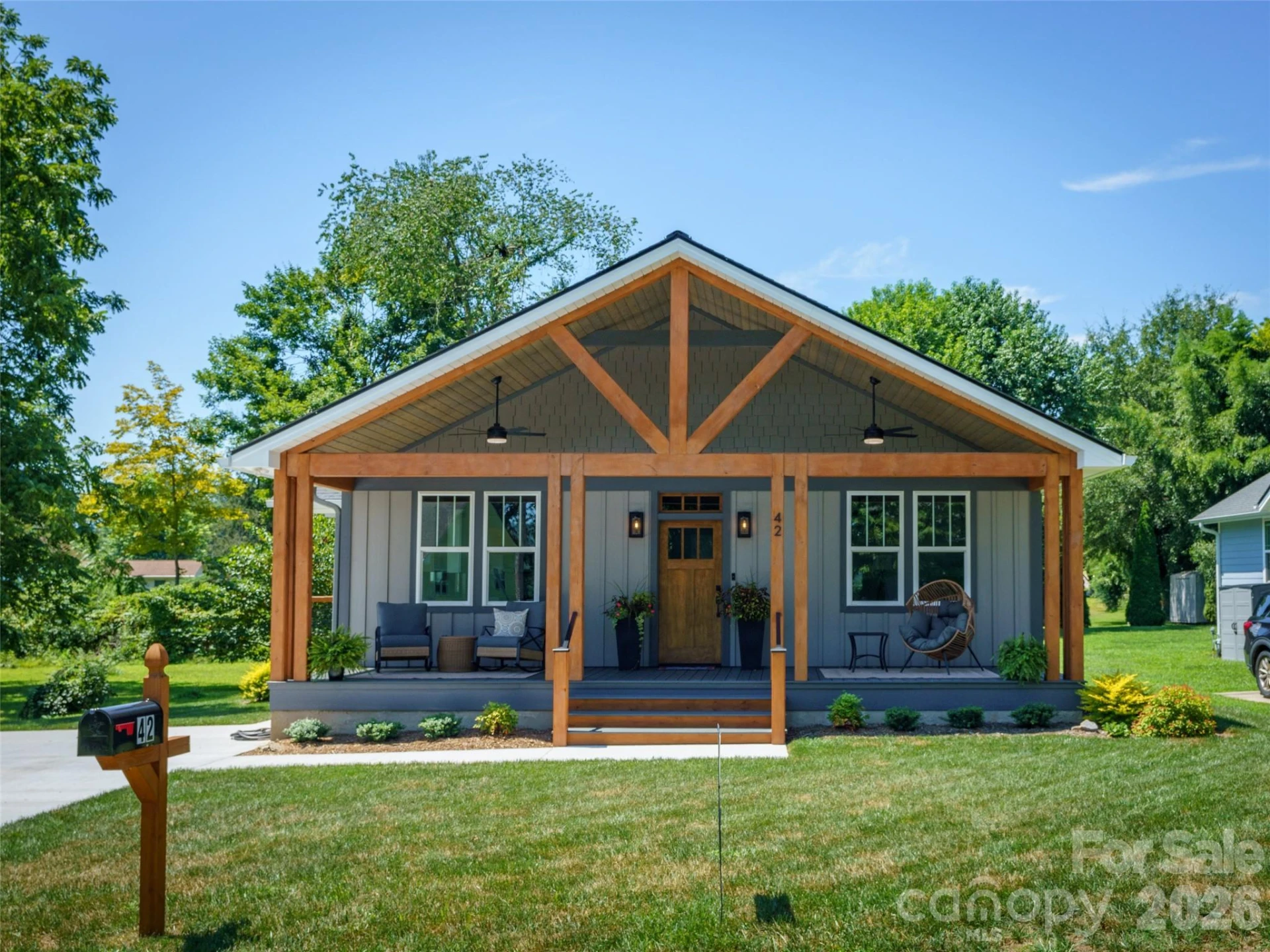 42 Summit Avenue - Photo 2