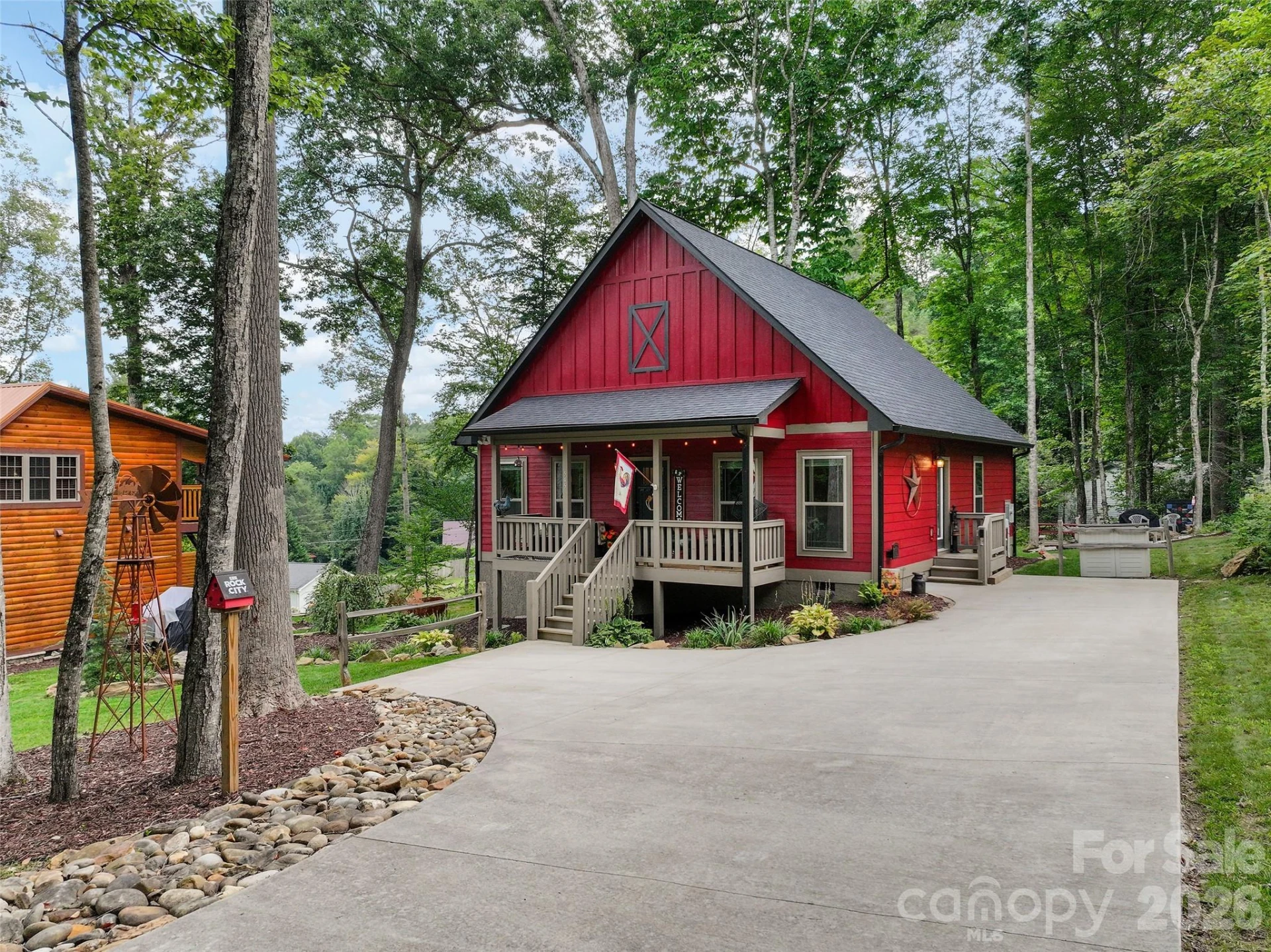 545 Twinbrook Lane - Photo 3