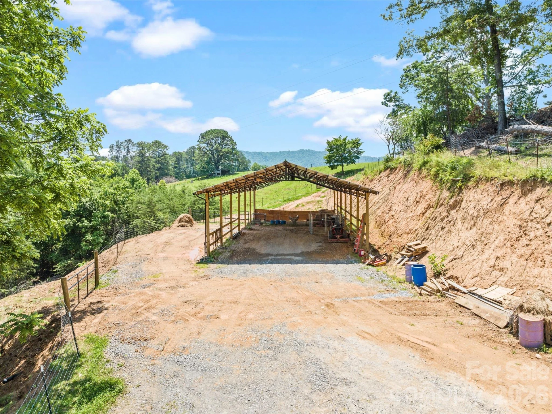367 Robinson Road - Photo 16