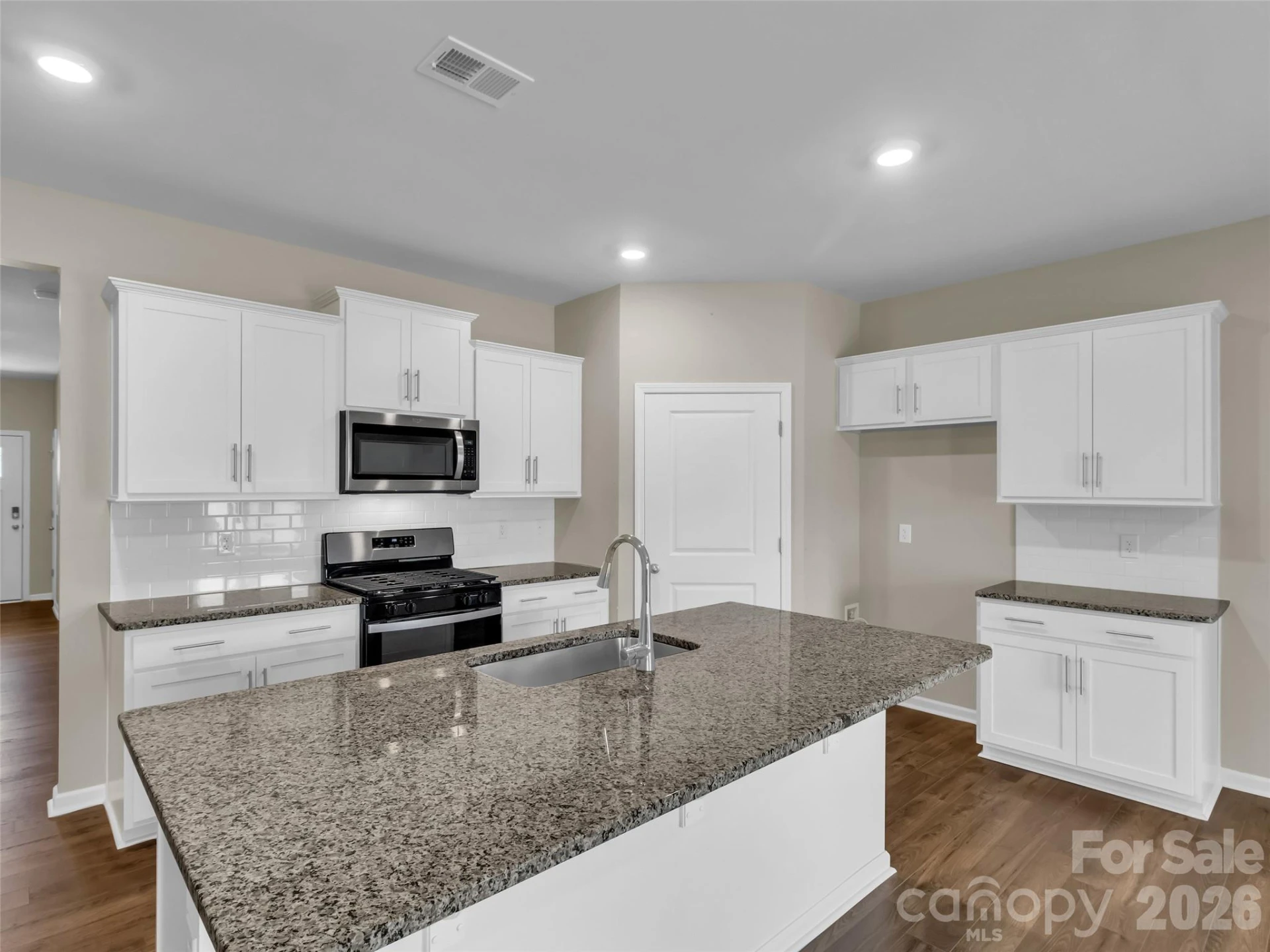 61 Woodvale Drive - Photo 6
