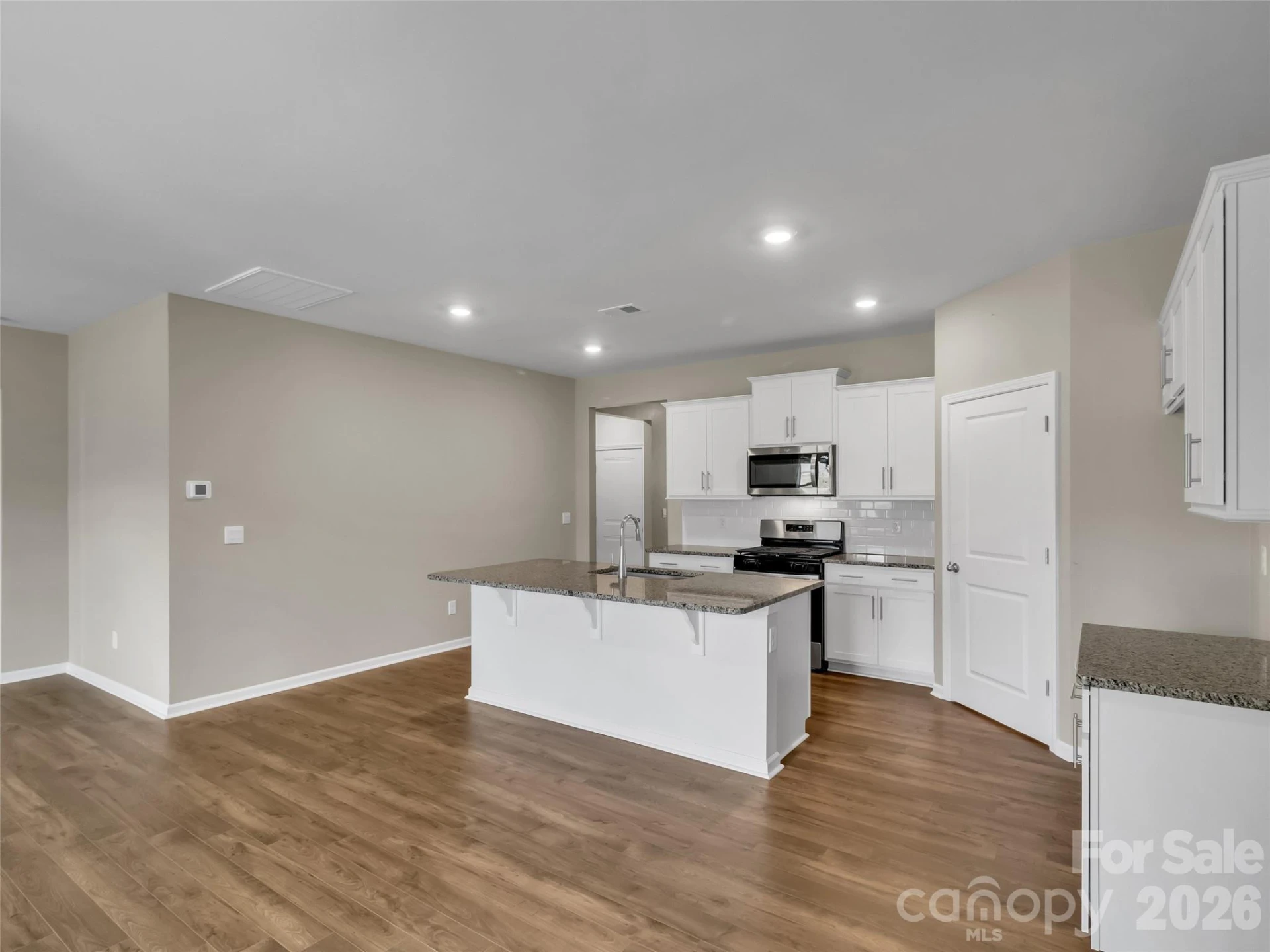 61 Woodvale Drive - Photo 7