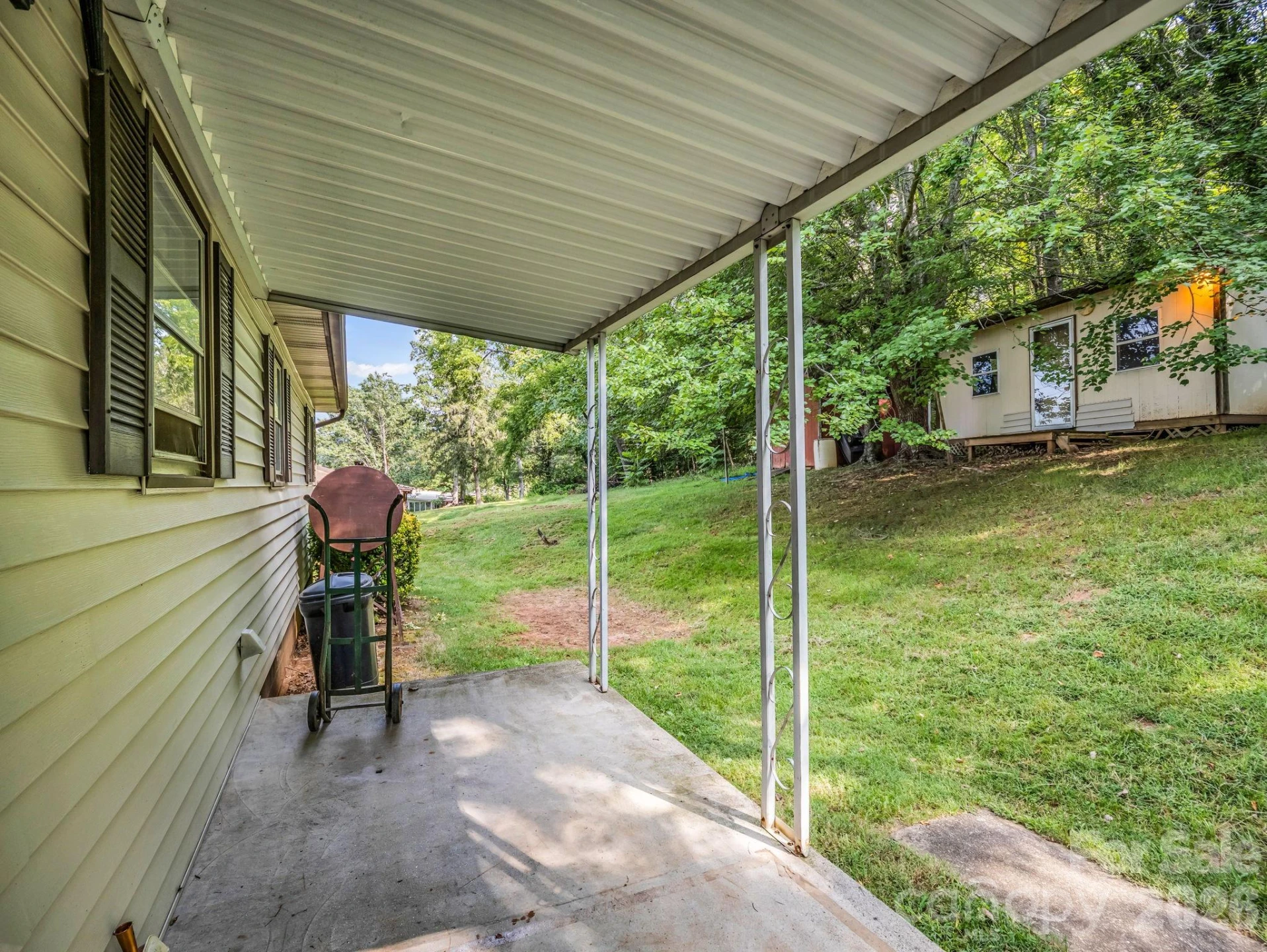 375 Bee Tree Road - Photo 8