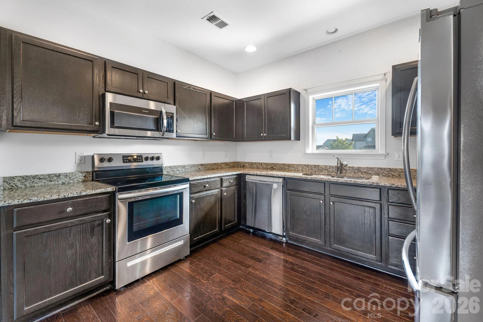 738 Cardwell Lane - Photo 5