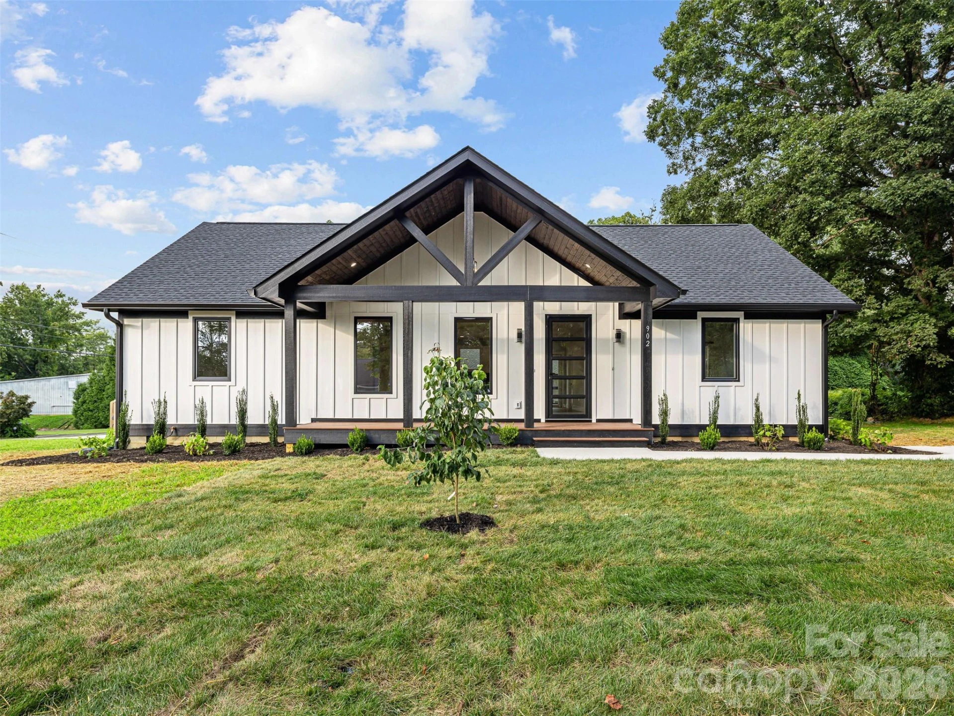 902 Narva Road - Photo 2