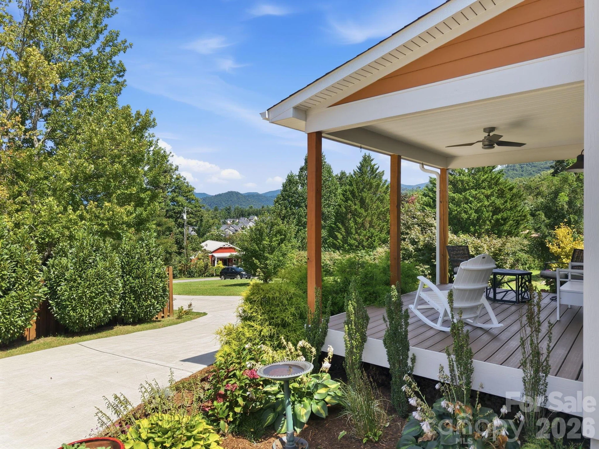 112 Upper Grove Lane - Photo 7