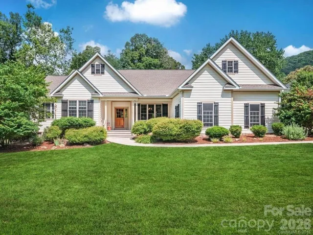 122 Twin Courts Drive, Weaverville, NC, 28787