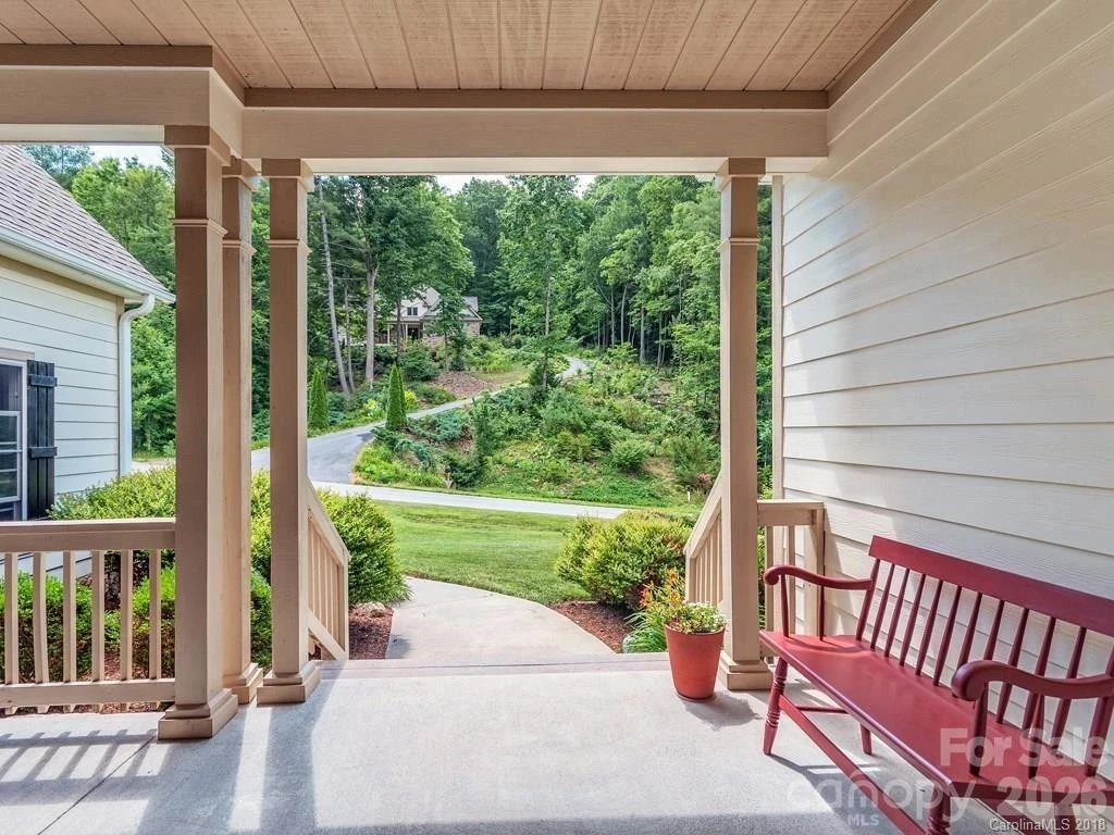 122 Twin Courts Drive - Photo 9