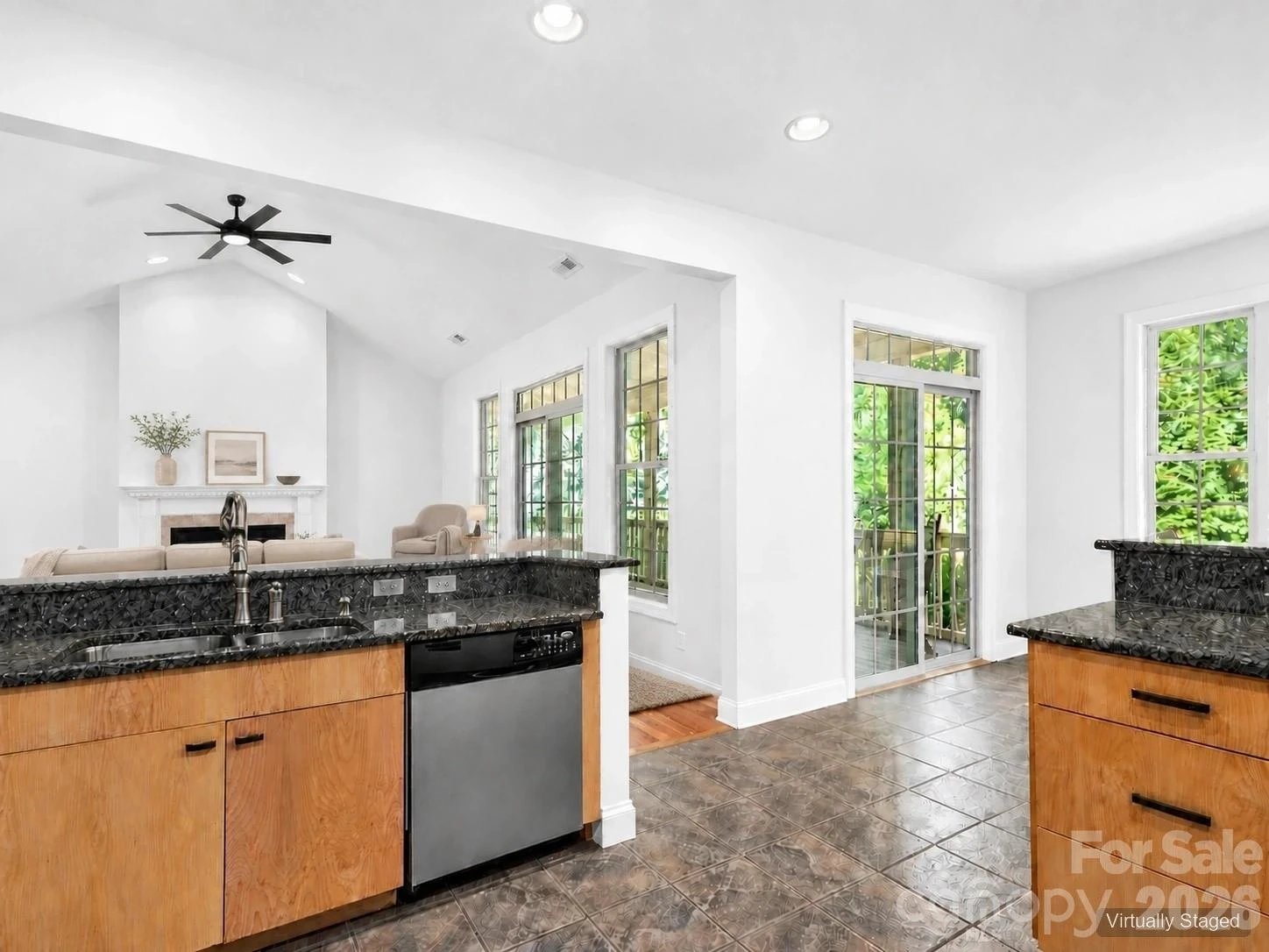 122 Twin Courts Drive - Photo 12
