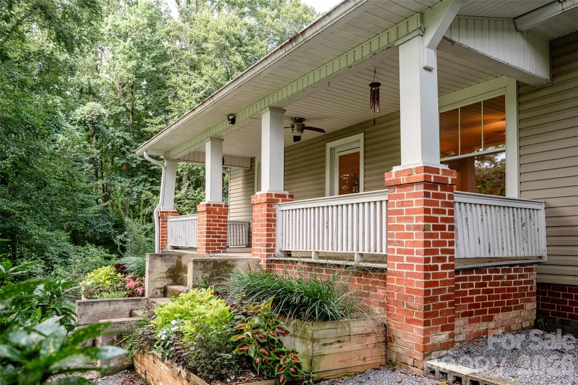 55 Beaman Road - Photo 3