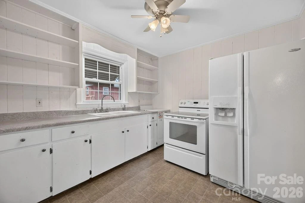 2409 Lucas Street - Photo 16