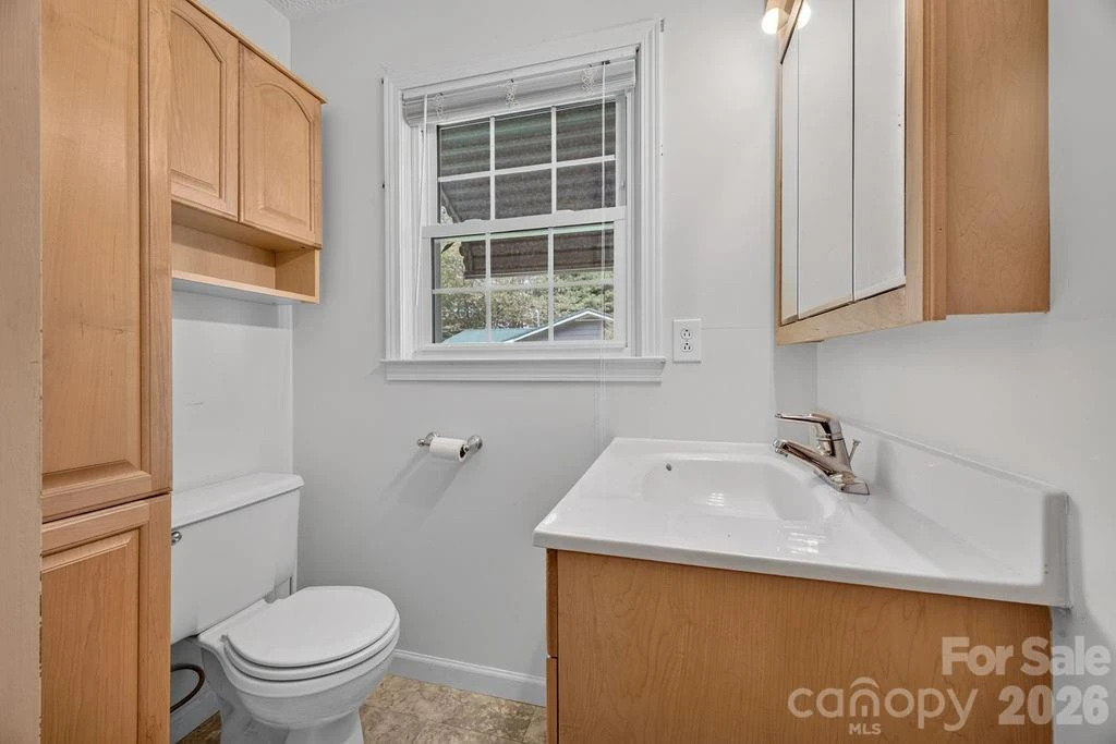 2409 Lucas Street - Photo 28