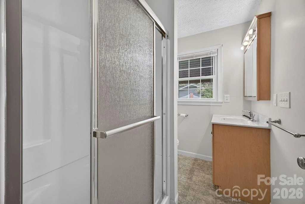 2409 Lucas Street - Photo 29