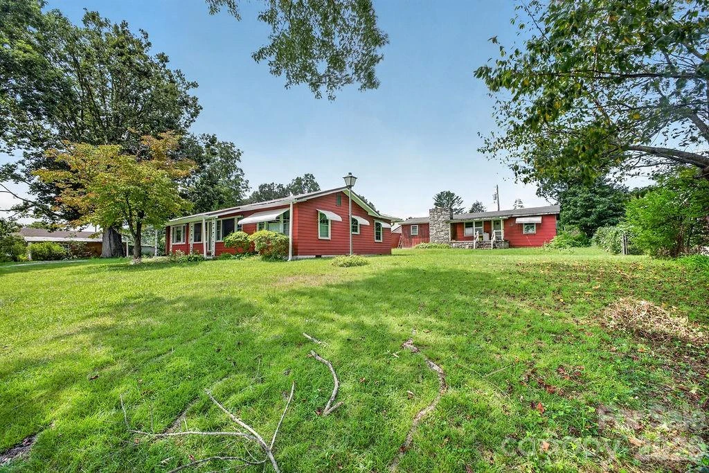2409 Lucas Street - Photo 32