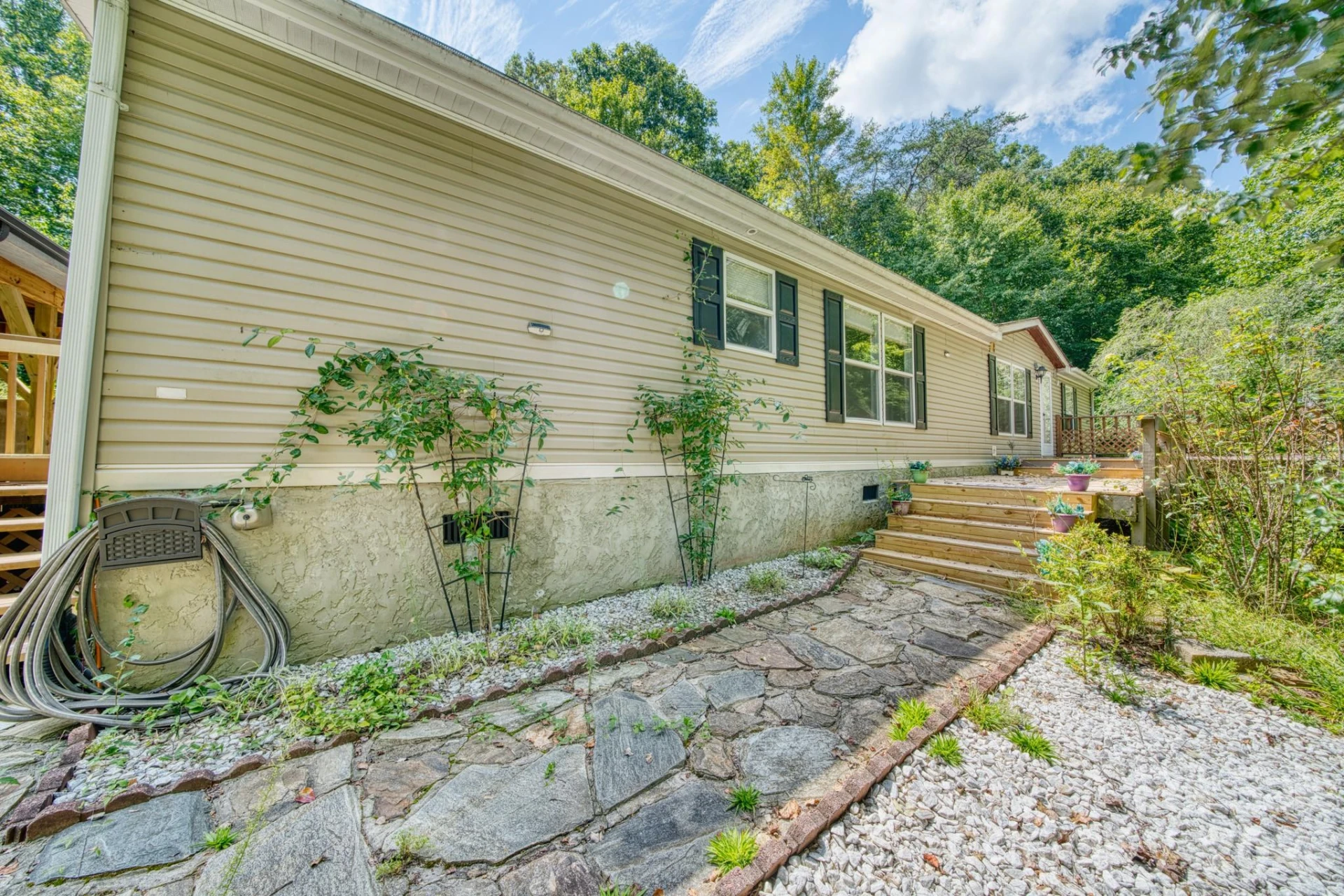 18 Henry White Lane - Photo 5
