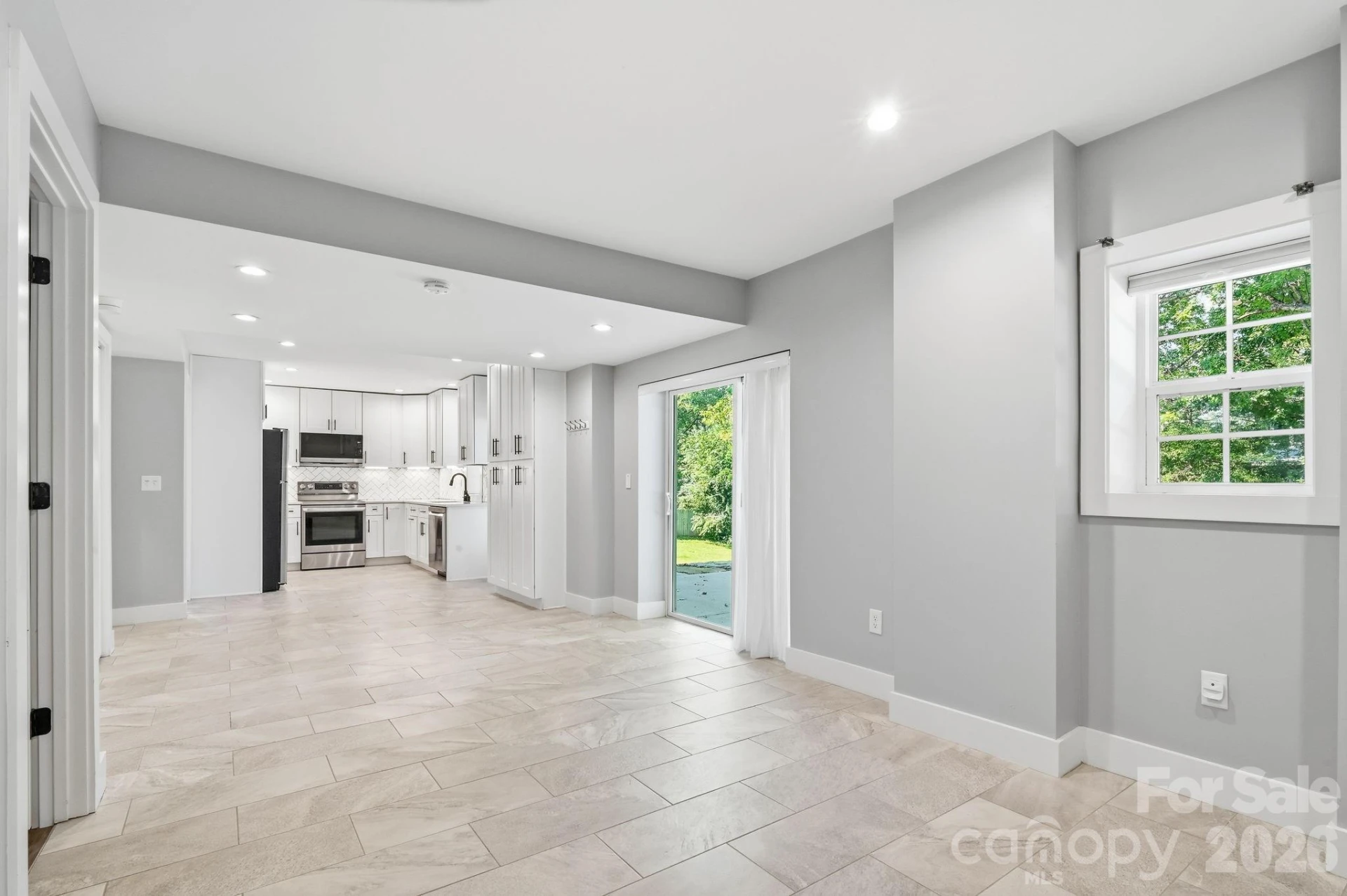 77 Trotter Place - Photo 13