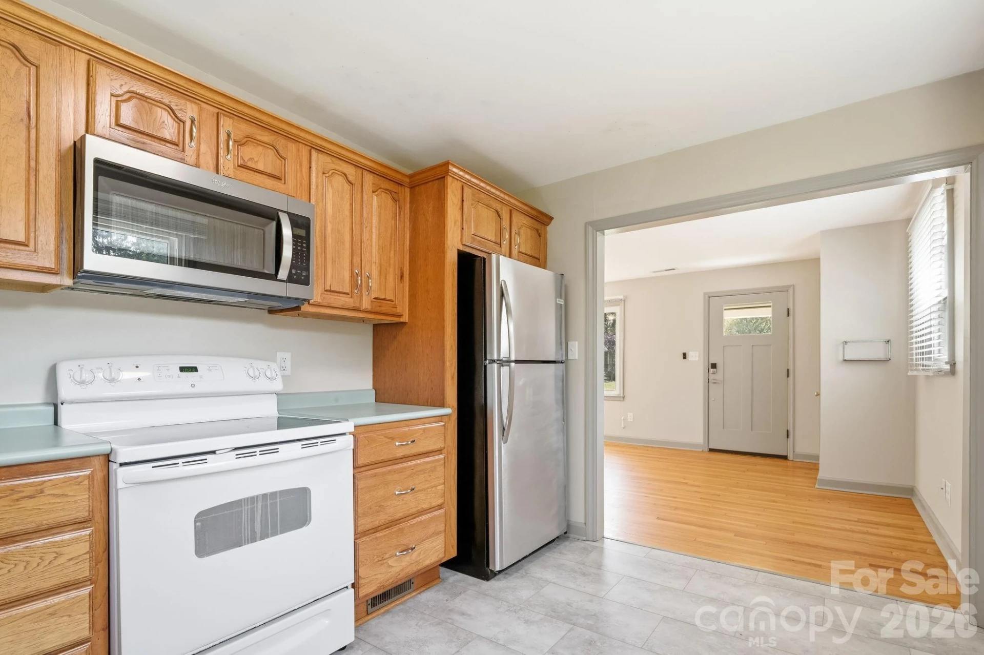 77 Trotter Place - Photo 28