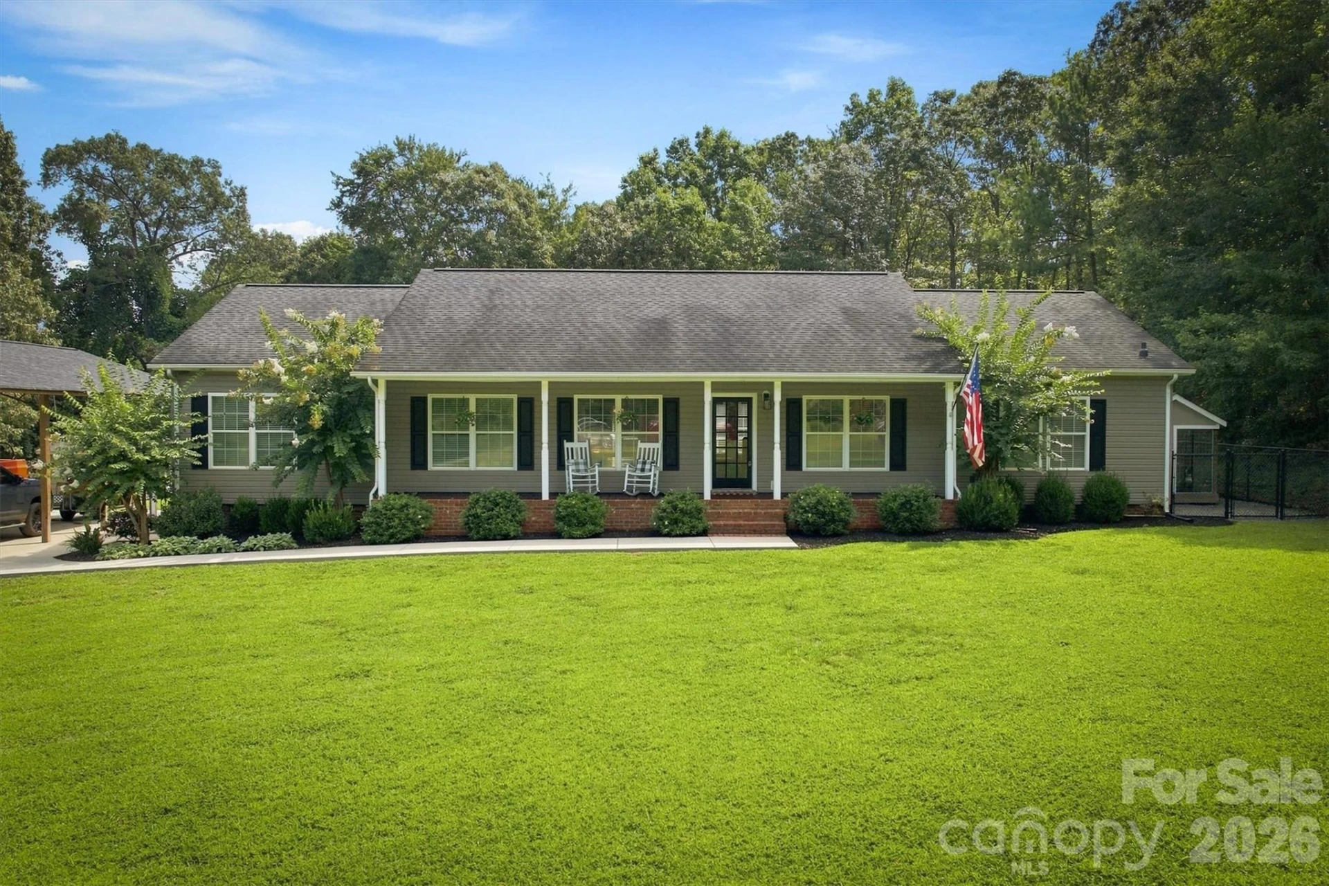 349 N Woodleaf Road - Photo 3