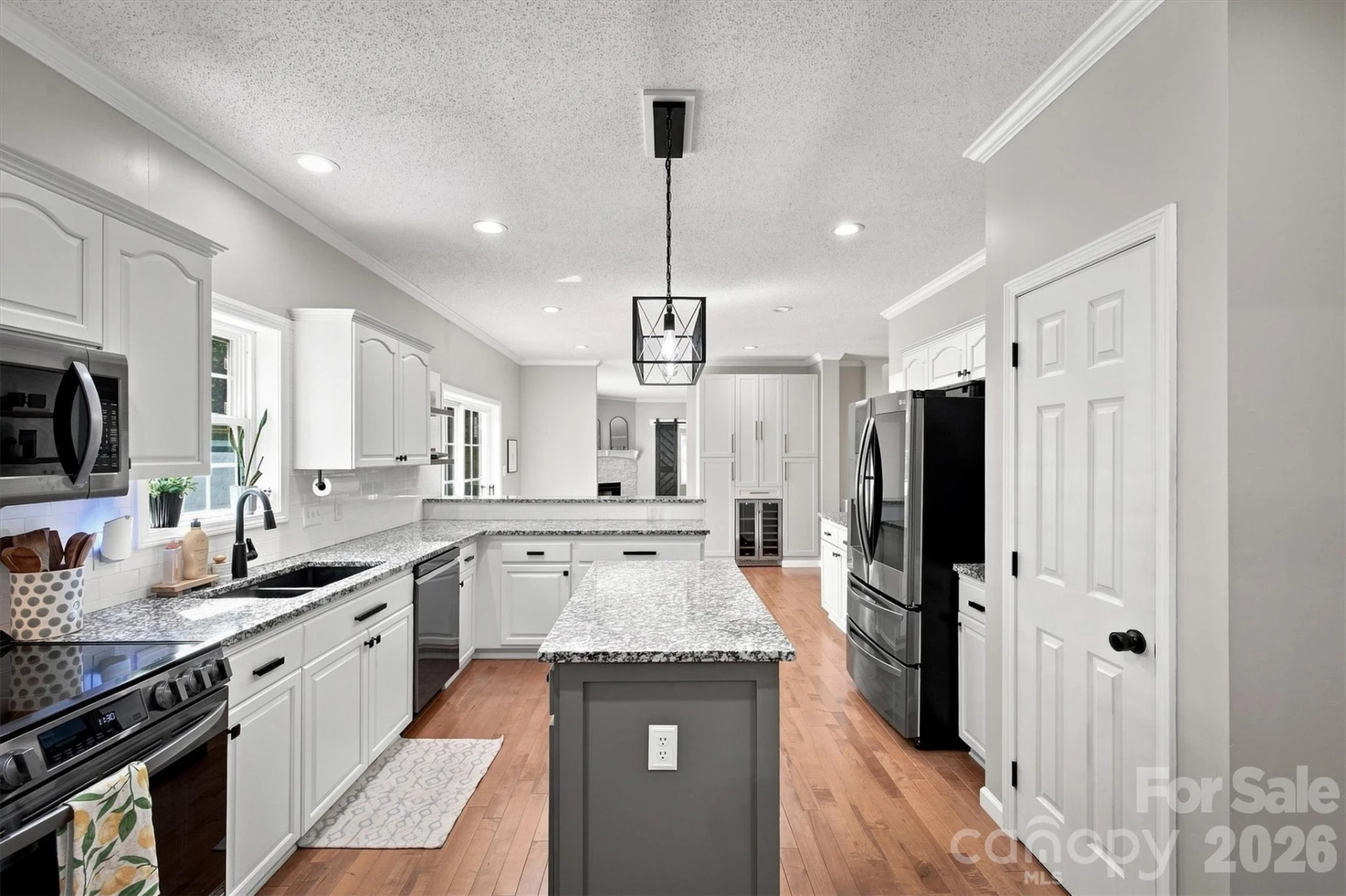 349 N Woodleaf Road - Photo 35