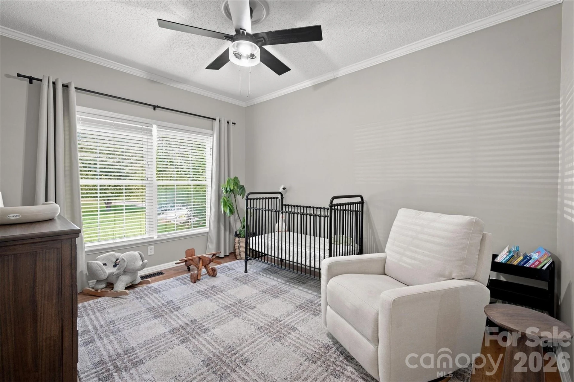349 N Woodleaf Road - Photo 38