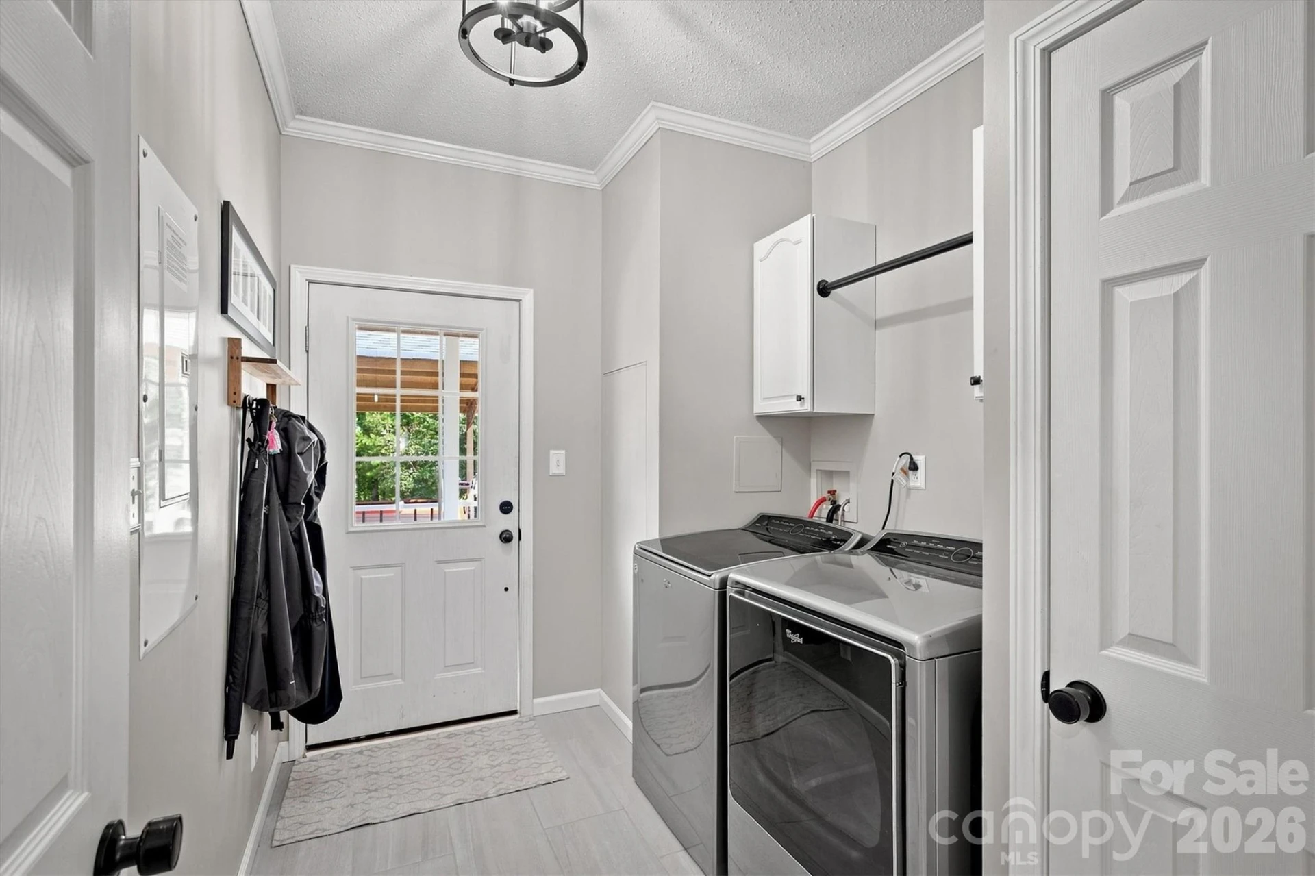 349 N Woodleaf Road - Photo 40