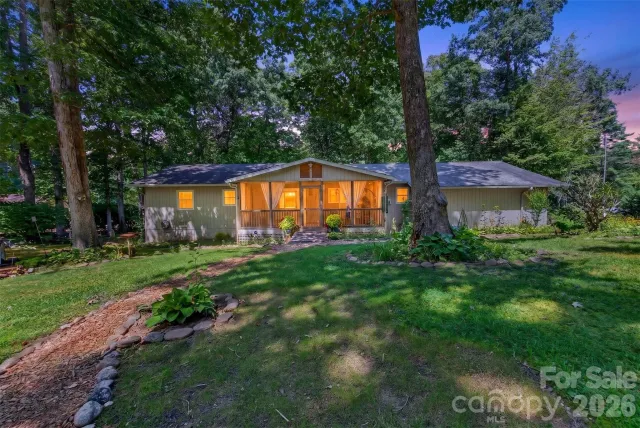 42 Timothy Lane, Candler, NC, 28715