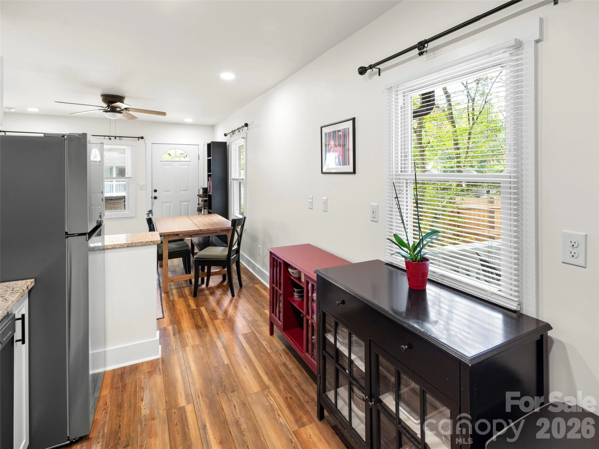49 Allen Street - Photo 8