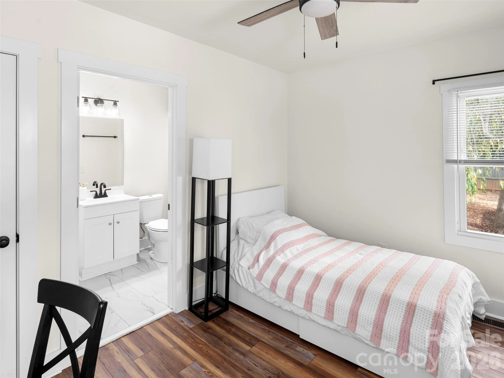 49 Allen Street - Photo 10