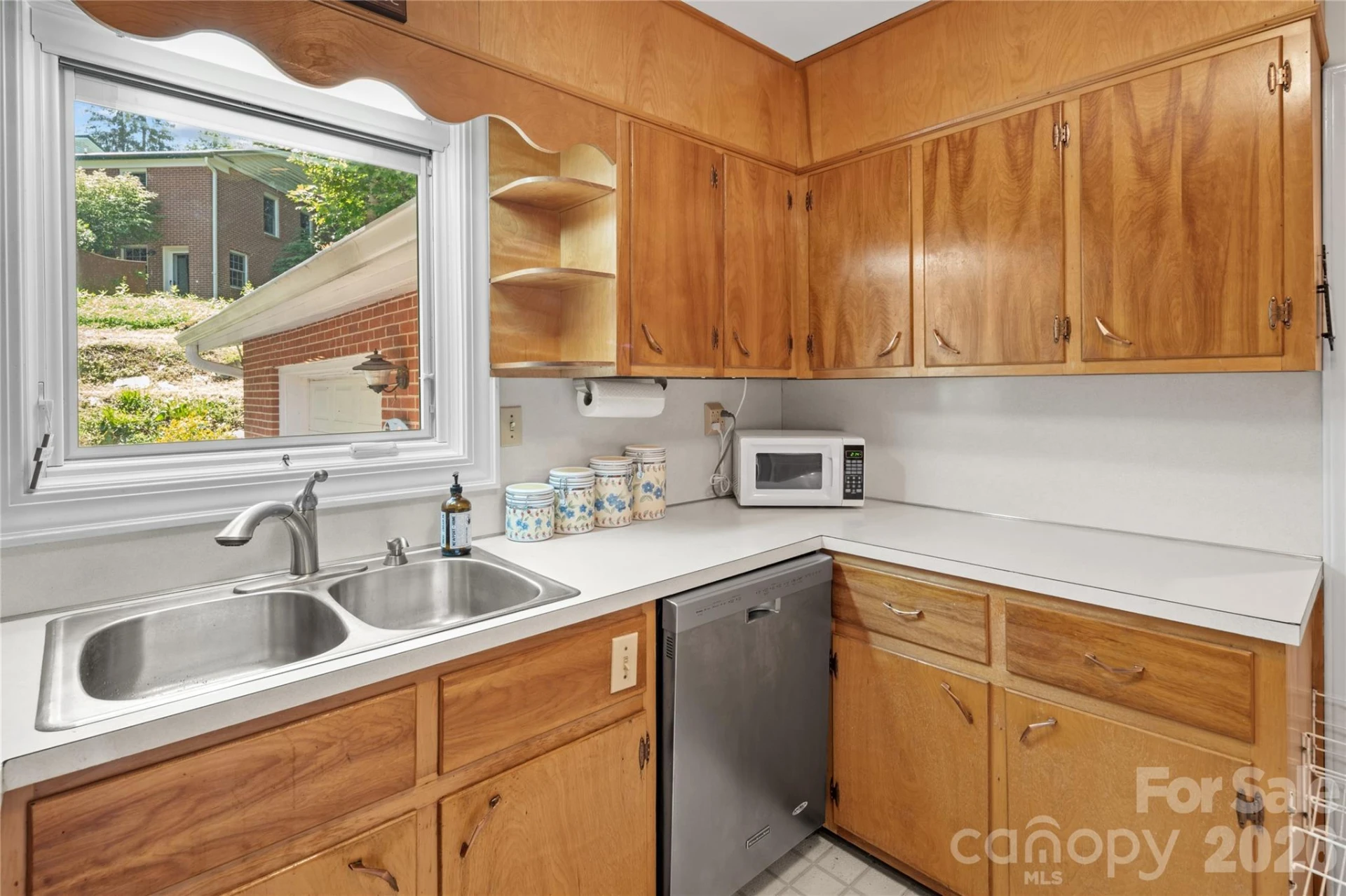106 Holly Lane - Photo 7