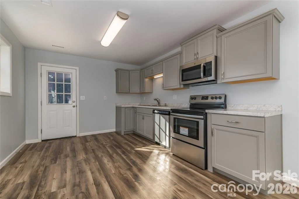 209 Roberson Road - Photo 5