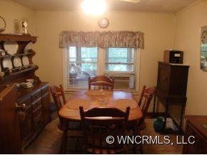 712 BROOKSHIRE STREET - Photo 2