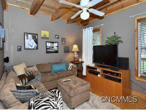 51 IVES FARM LANE - Photo 11