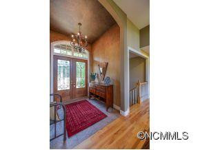 8 Crescent Court - Photo 2