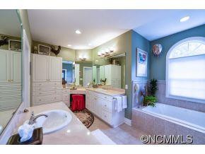 8 Crescent Court - Photo 12
