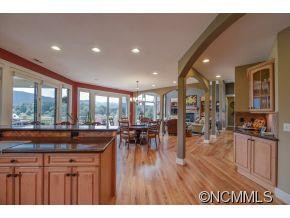 8 Crescent Court - Photo 7