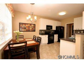 22 Summer Meadow Rd - Photo 5