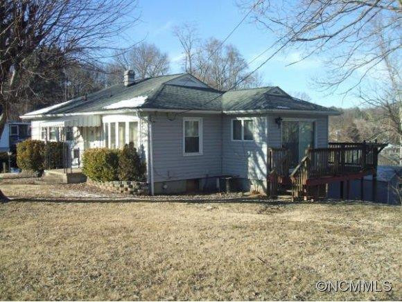 253 JOHNSTON BLVD